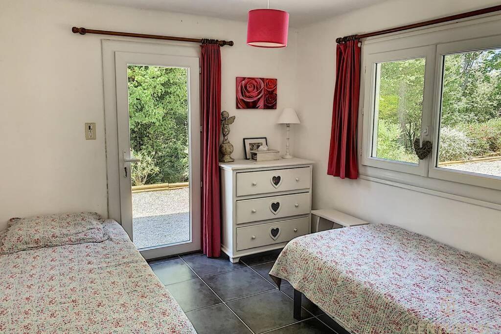 Maison Avec Piscine Chauffee Entre Mer Et Montagne Montauriol  Εξωτερικό φωτογραφία